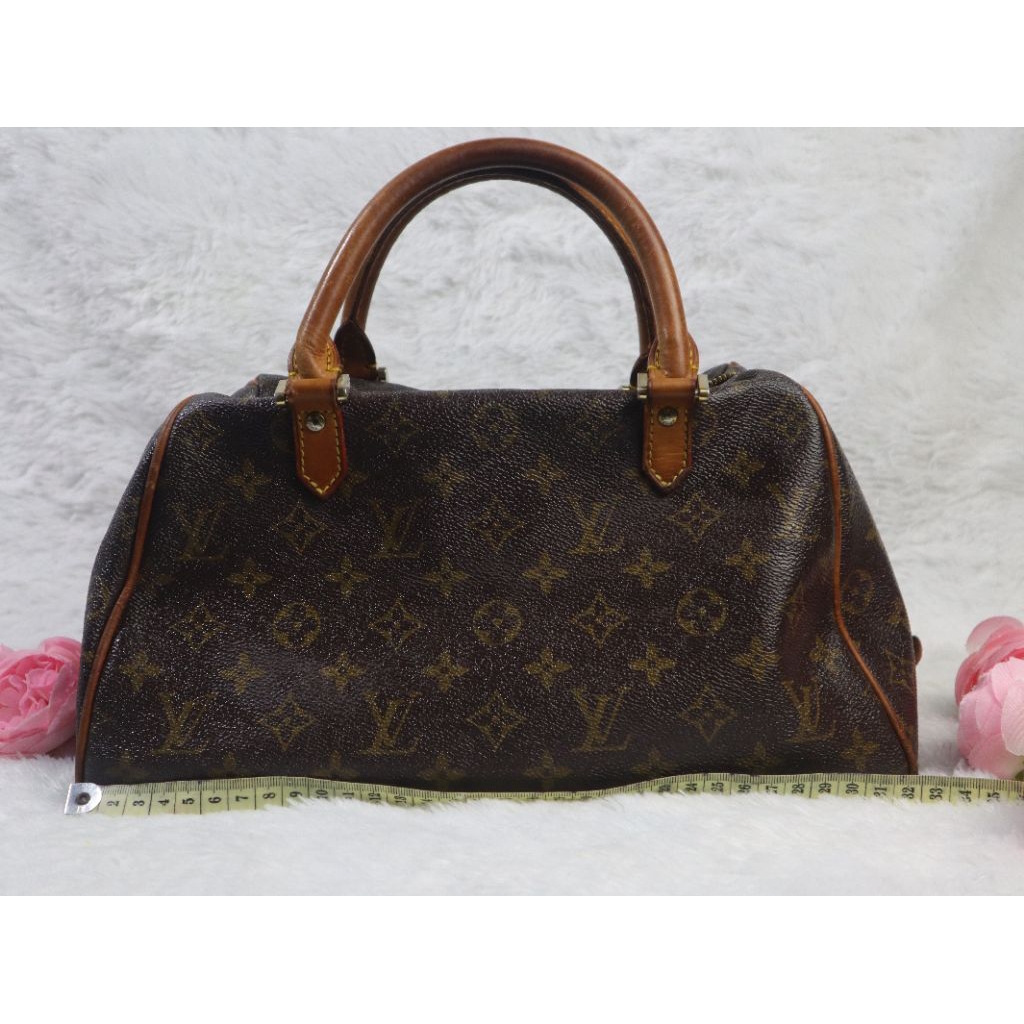 L V elpong elvi elpi L* minggat kulas