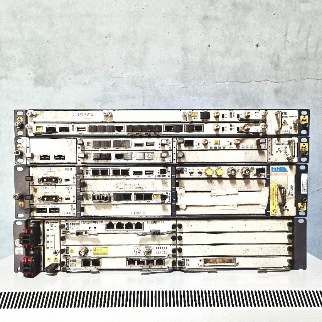 Switch Huawei Optik RTN 950 Dan ZTE ZNMX NR8250 - ZNMX NR8150 - ZNMX NR9150