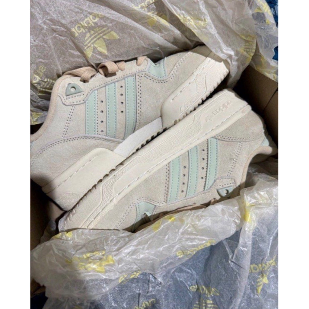 [preloved] adidas rivalry low