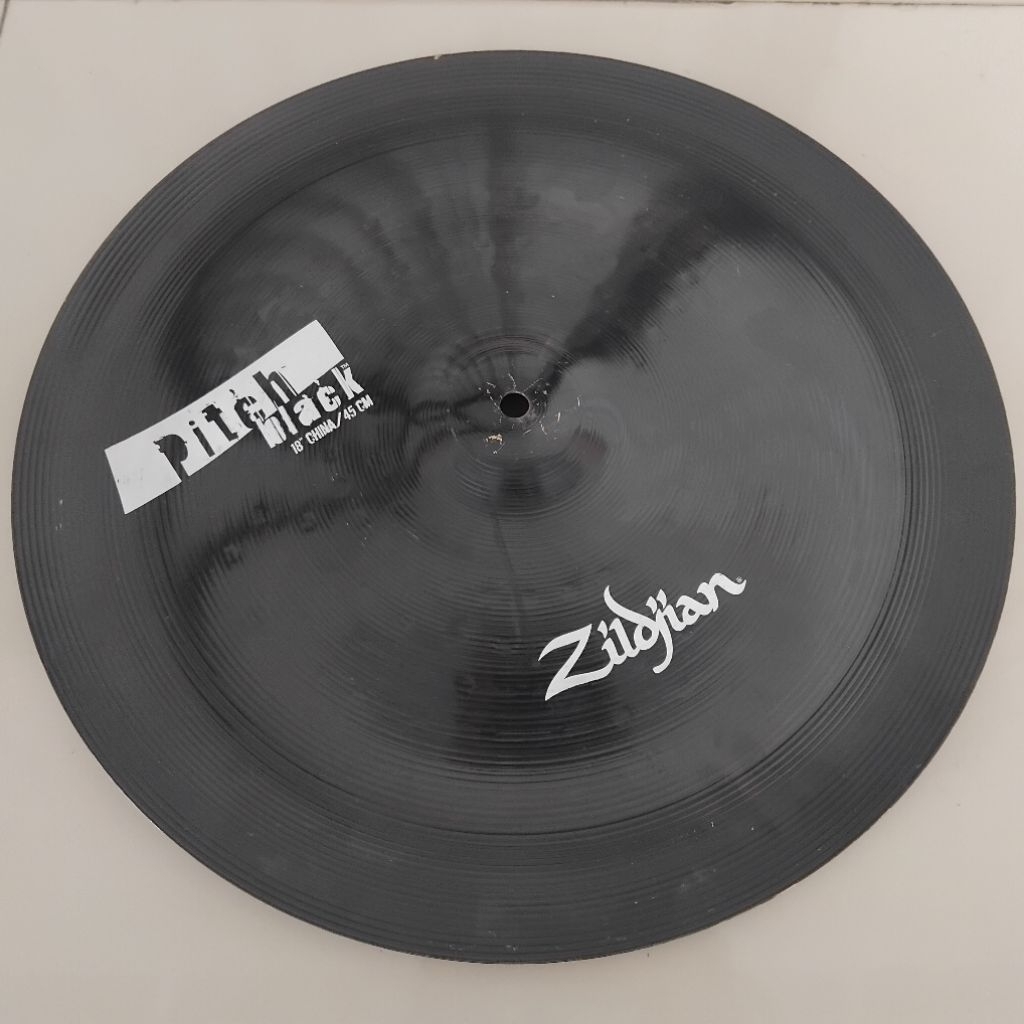 CYMBAL ZILDJIAN PITCH BLACK CHINA 18