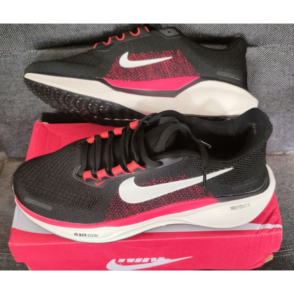 Sepatu Nike pegasus hitam merah