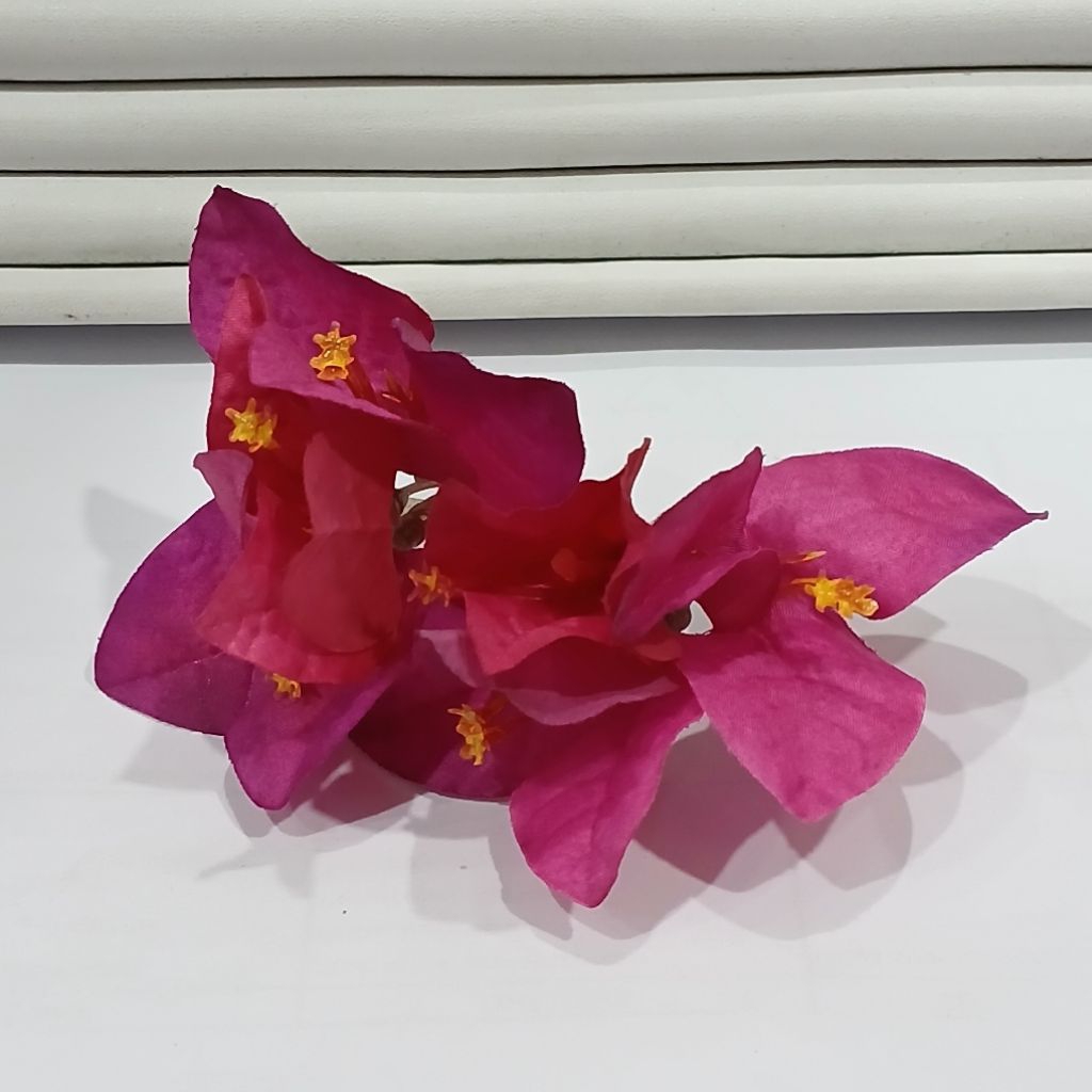 cucuk bunga semanggi kembang kertas untuk hairdo sanggul bali