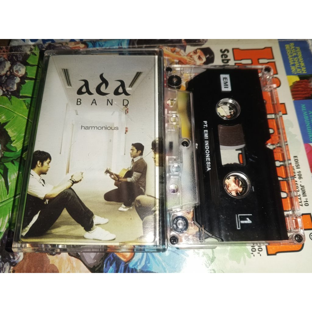 Kaset pita ADA Band - Harmonius