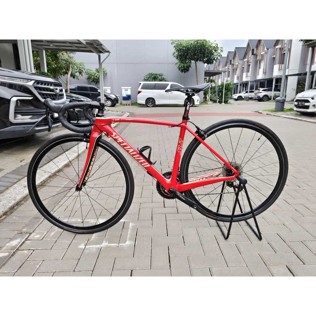 Roadbike Specialized Tarmac SL2 siap tempur (second)