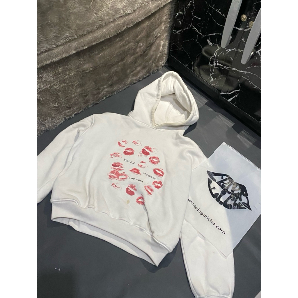 HOODIE KISS ME TELEPATI