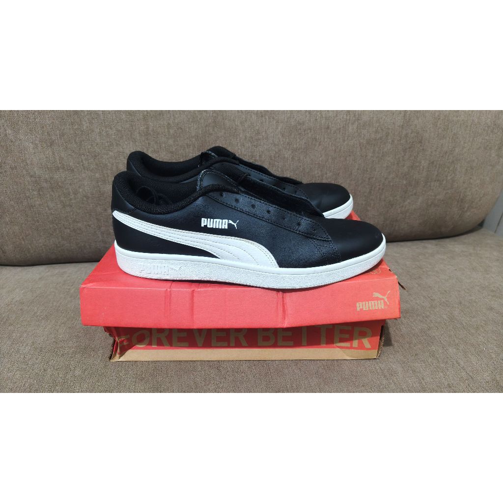 SEPATU PUMA SMASH V2 L - BLACK WHITE - 44