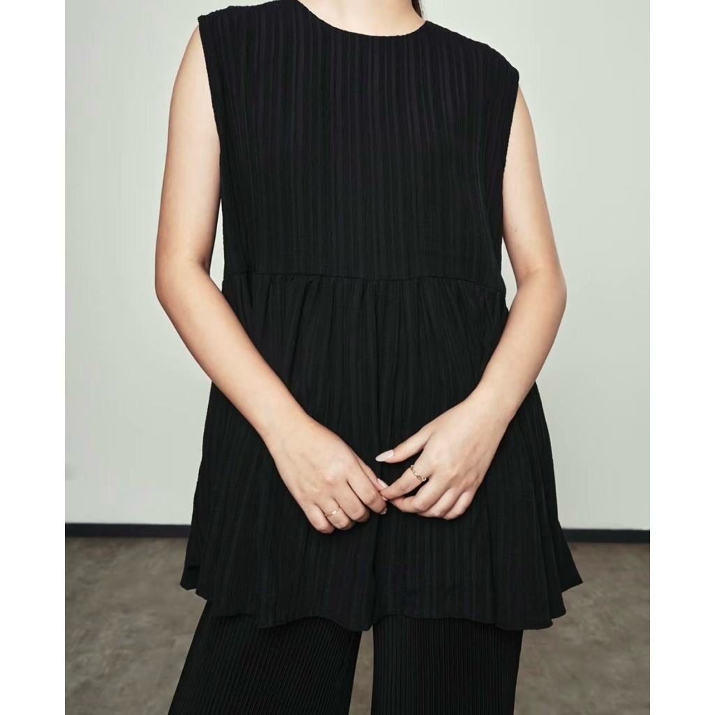 Preloved PAFON Adele Top BLACK