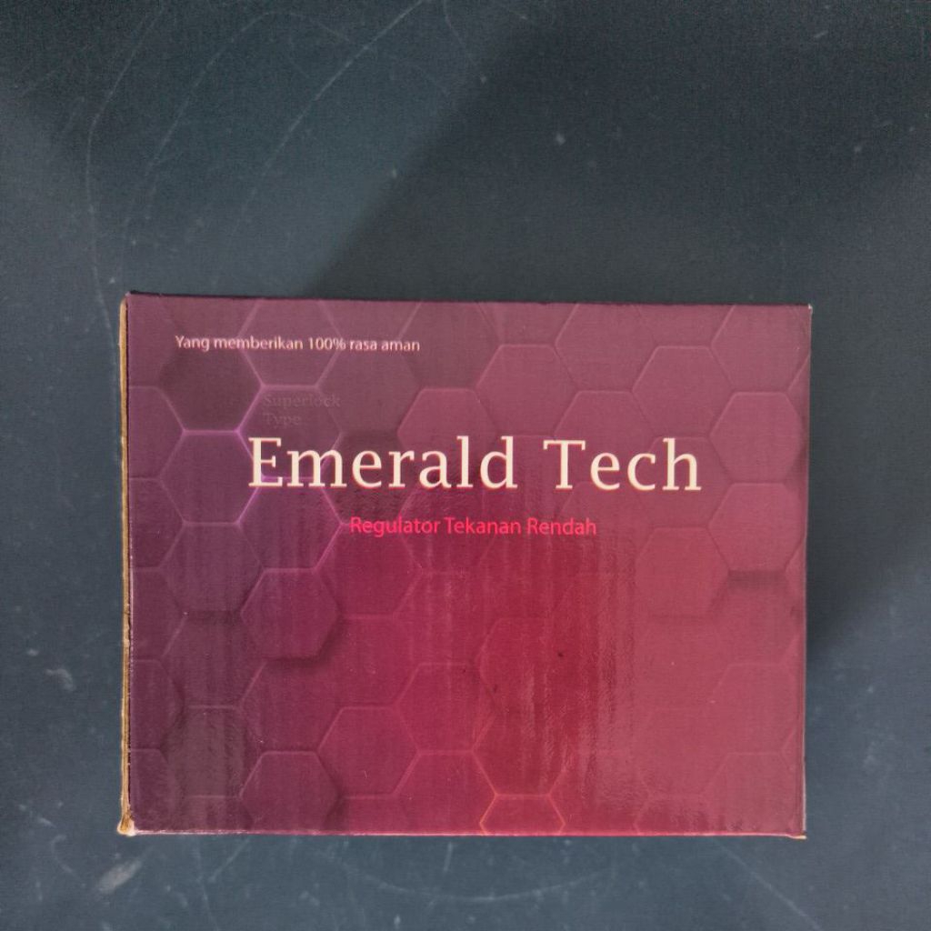 Regulator Emerald Tech