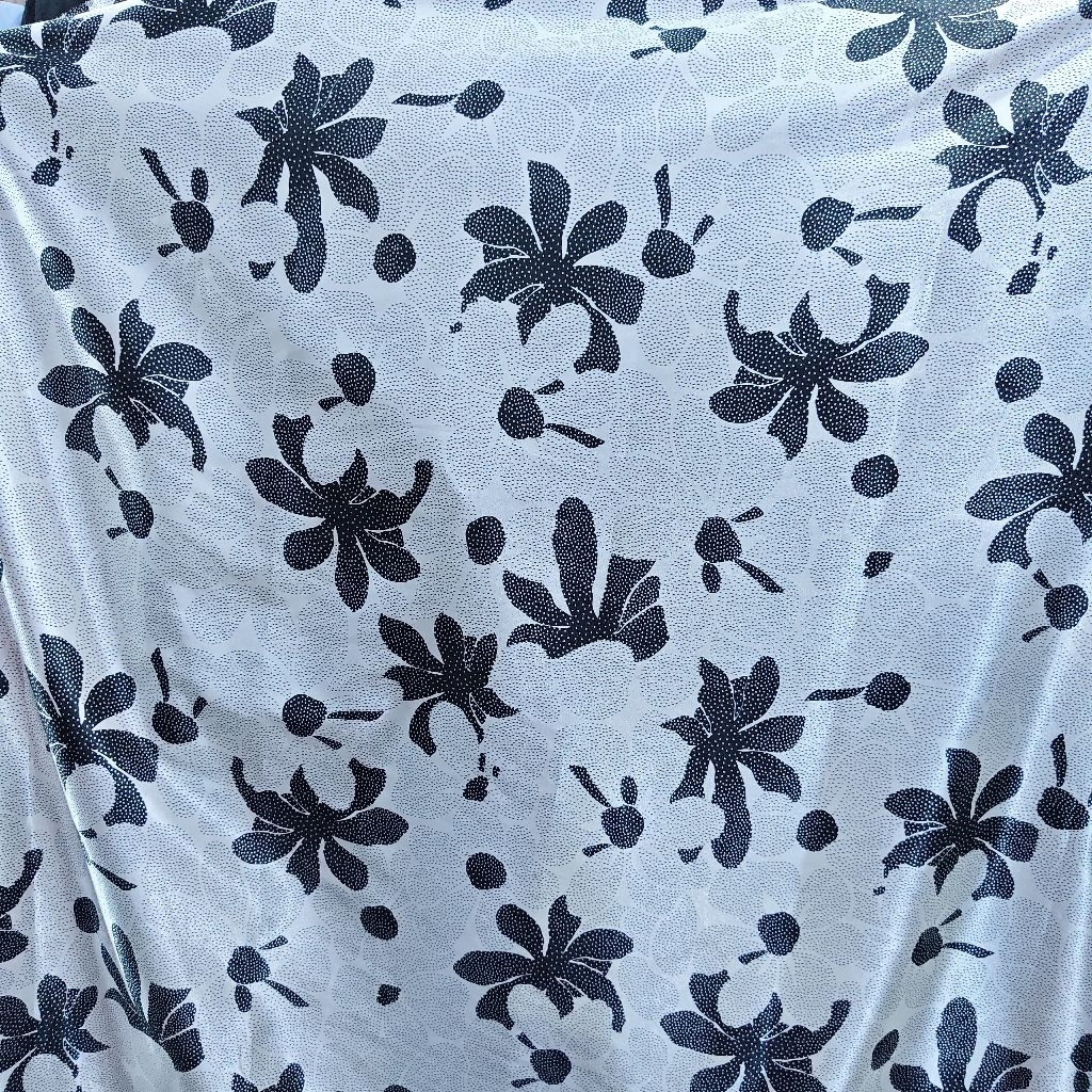 KAIN SATIN SILK PREMIUM MOTIF BUNGA BESAR - KAIN SATEN MOTIF KEMBANG BESAR - BAHAN KAIN MOTIF BUNGA 