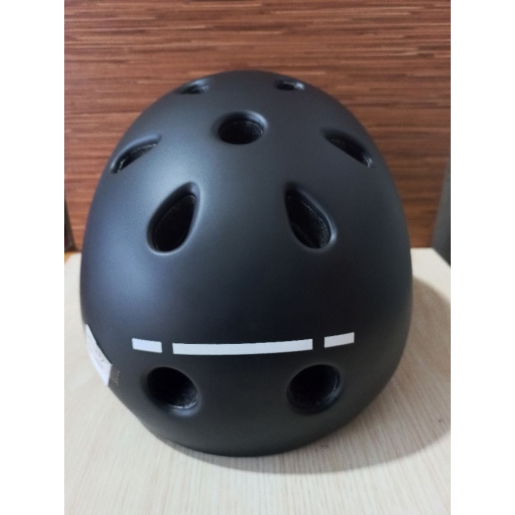 Helm BMX Elyon M Black White