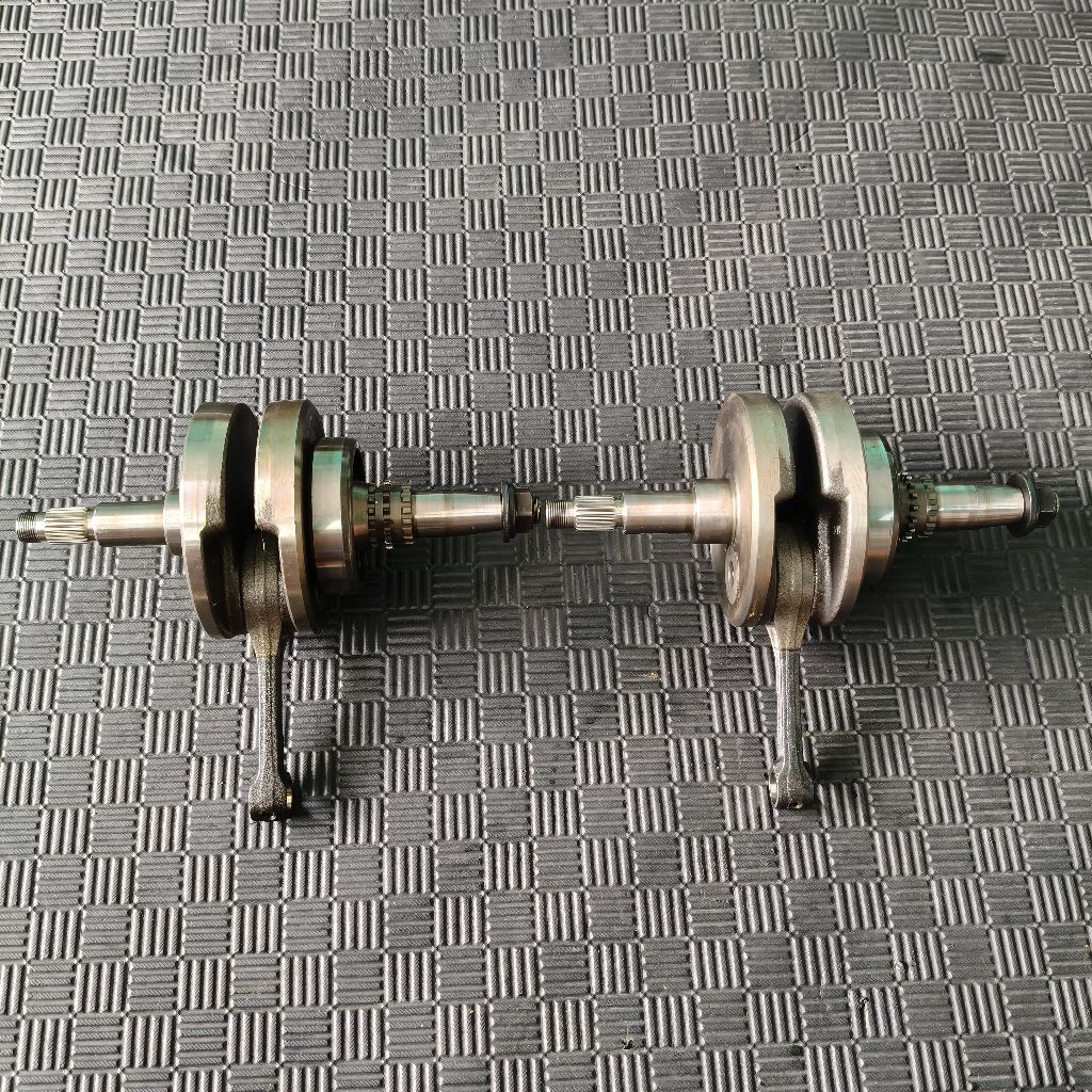 Kruk as CRF 150L Original (bekas)