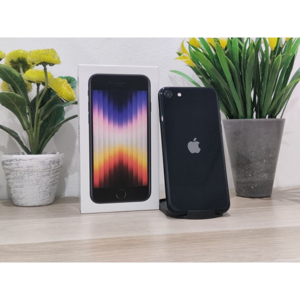 Apple Iphone SE 3 2022 128GB Resmi