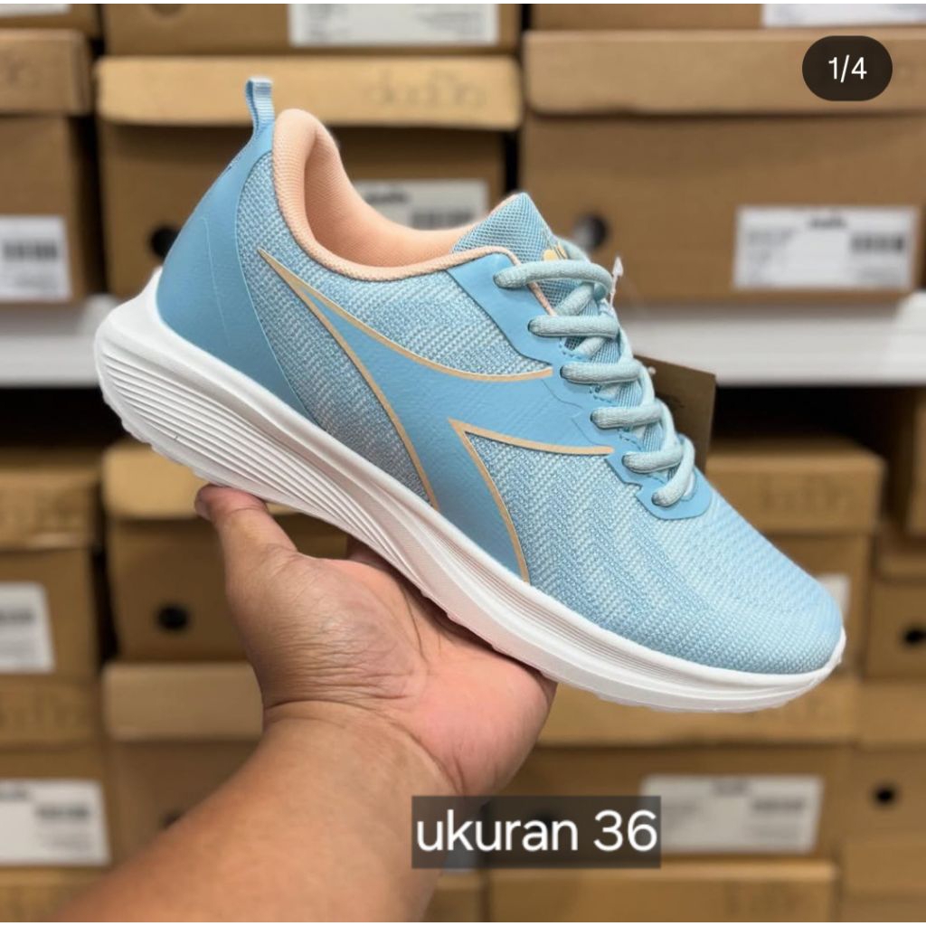 sepatu sport runing cewek diadora joging blue diadora cewek