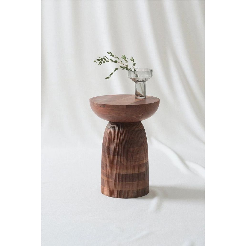 dobel curve stool/meja samping kayu trembesi suar/stool kayu trembesi solid bubut/stool kayu estetik