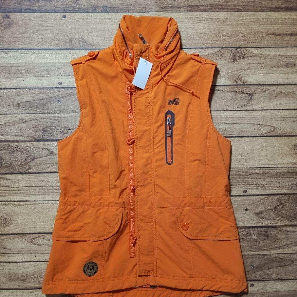 Vest outdoor millet