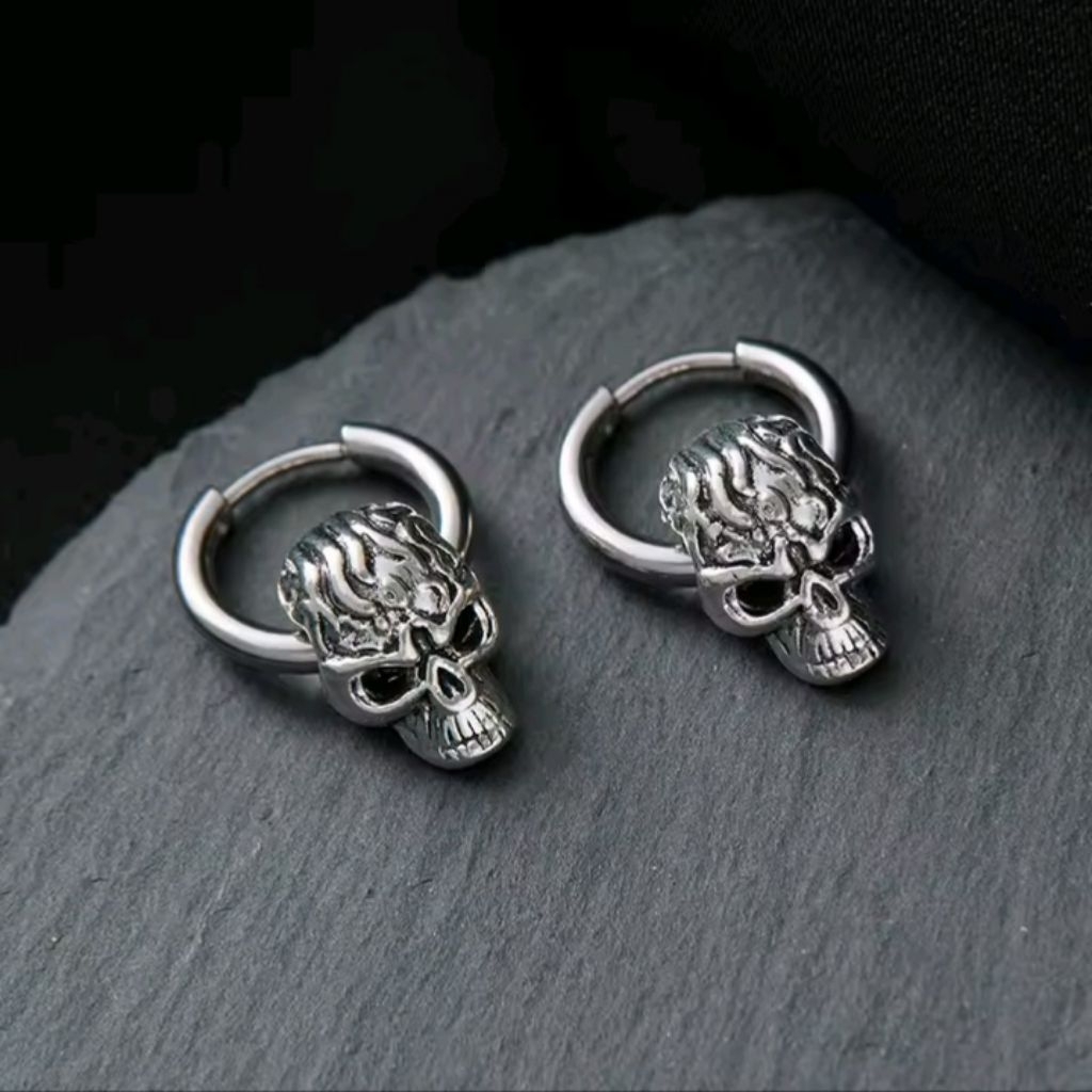 Anting Tengkorak Titanium Stainless Unisex | Anting Tindik Bulat Gaya Keren Pria Wanita