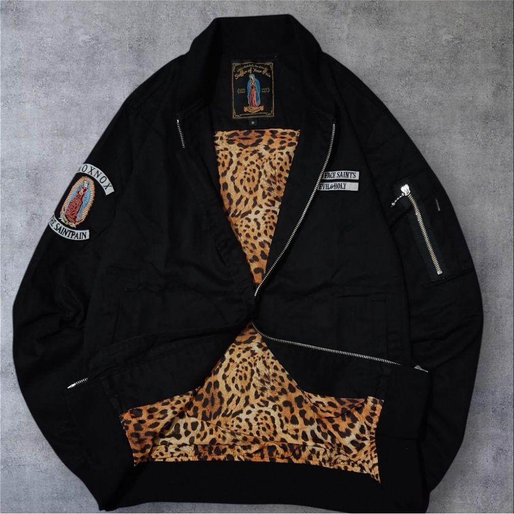 jacket  premium quality by the Saint pain scn brand original