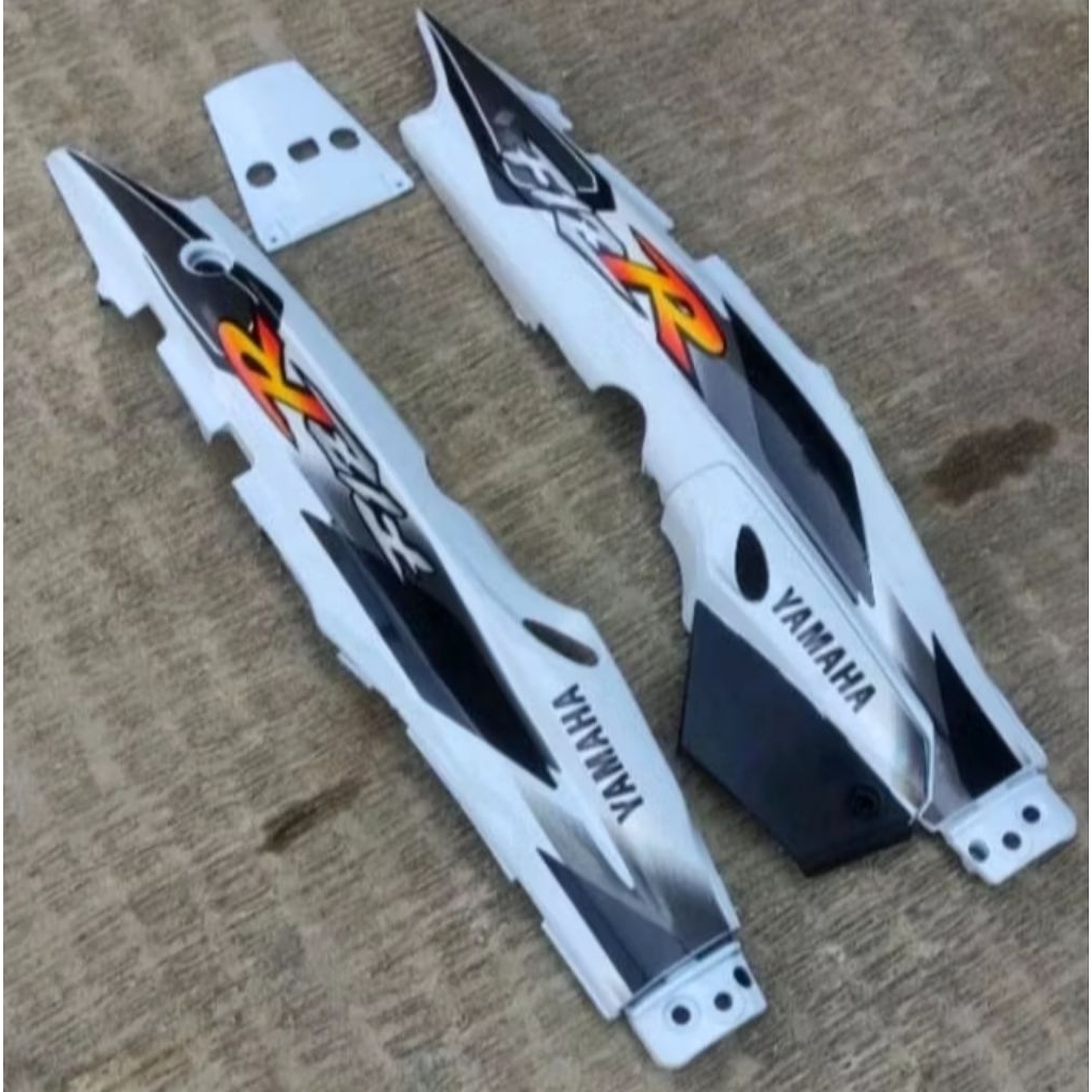 Body Fiz R set box aki samping &belakang