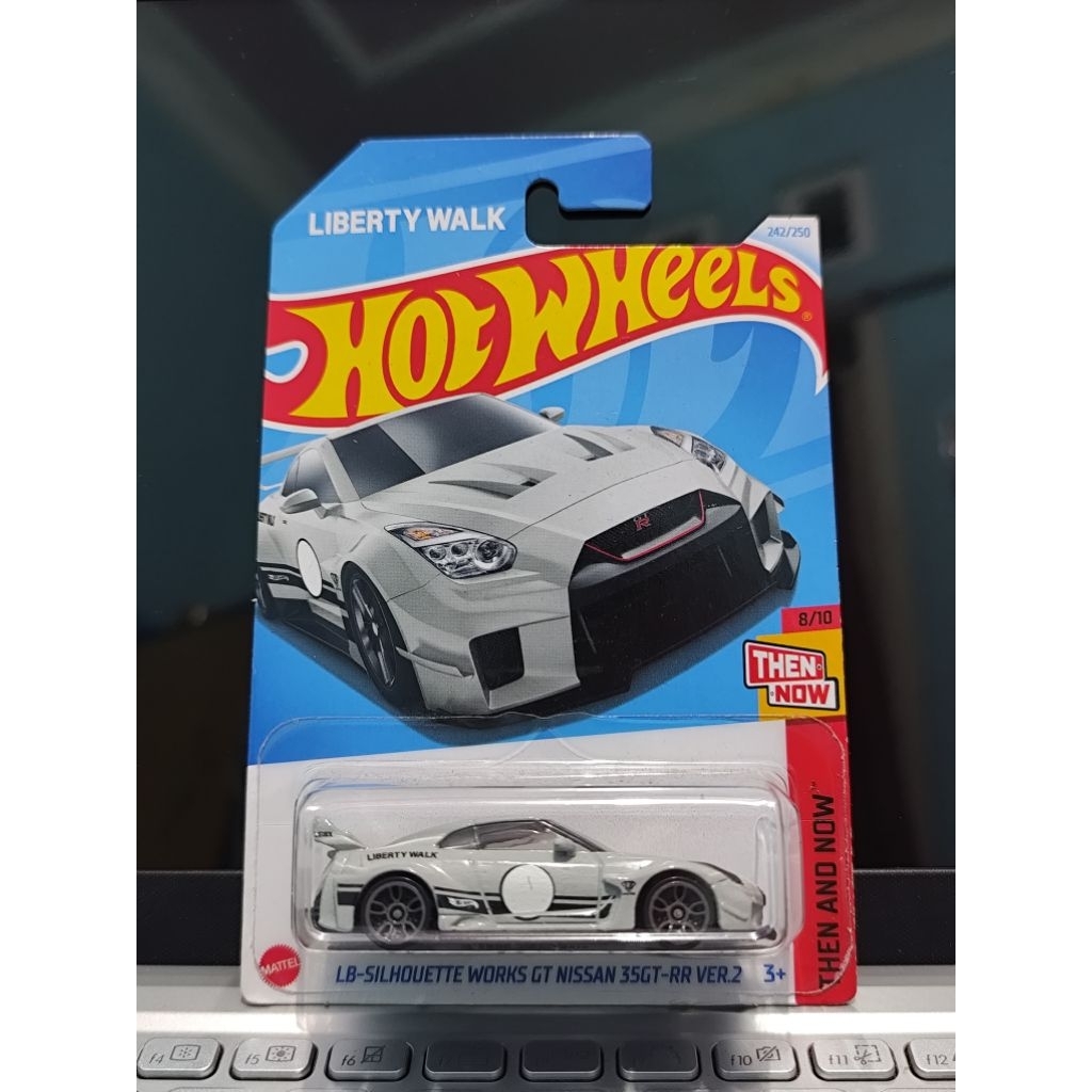 Hotwheels LBWK R35 Shilouette