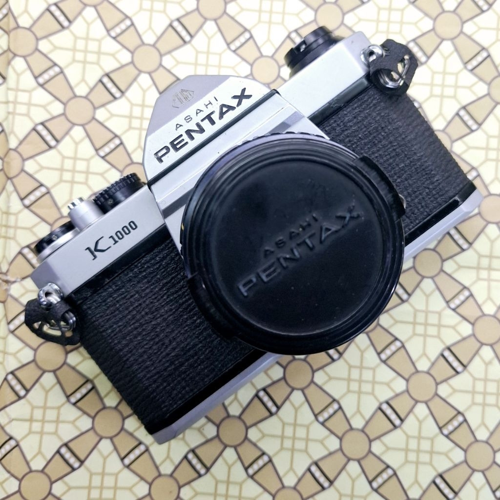 Kamera Analog Pentax K1000 kit Lensa Pentax 50mm Like New