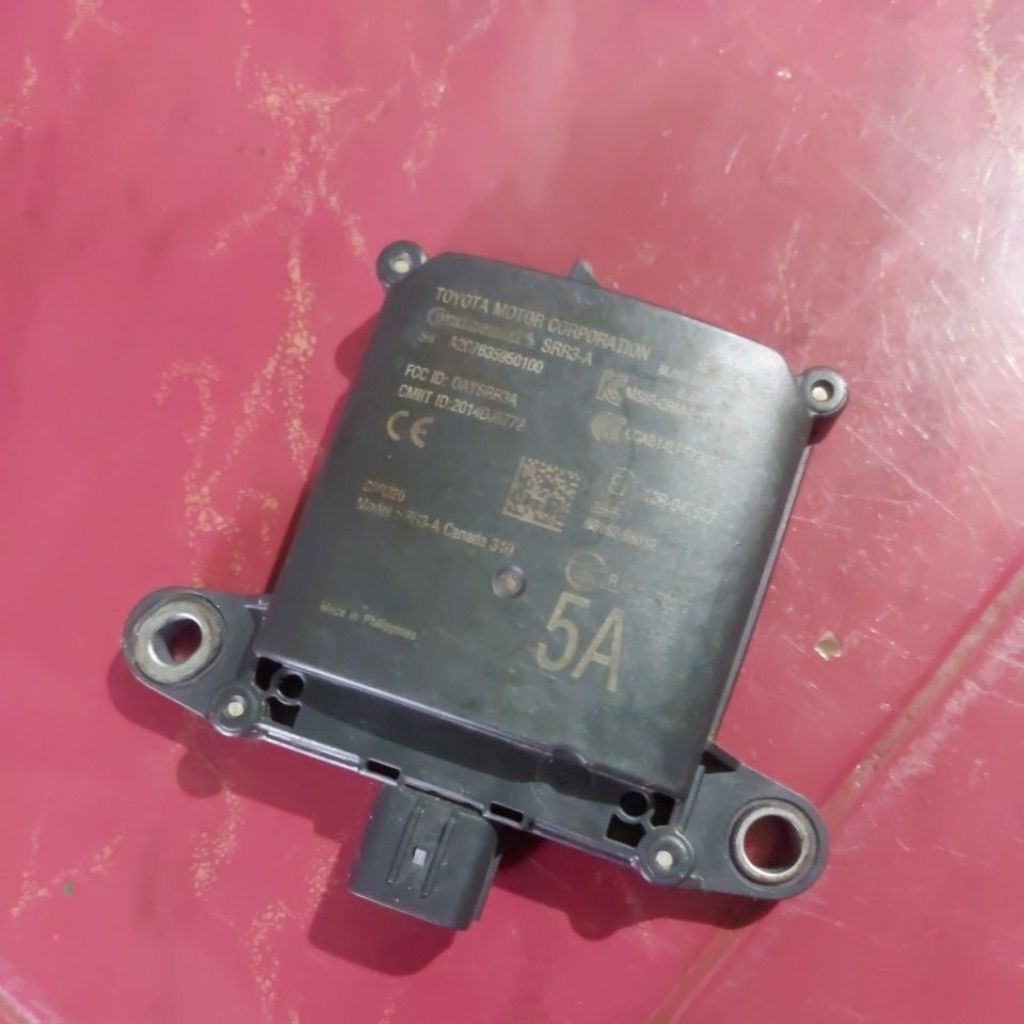 sensor blind spot warning 88162-58010