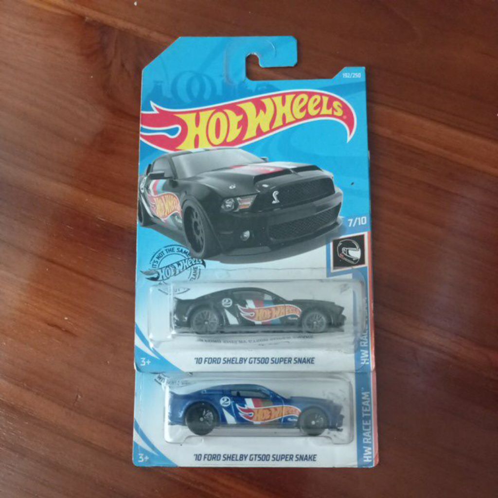 hotwheels hw race team 10 ford shelby gt500 super snake