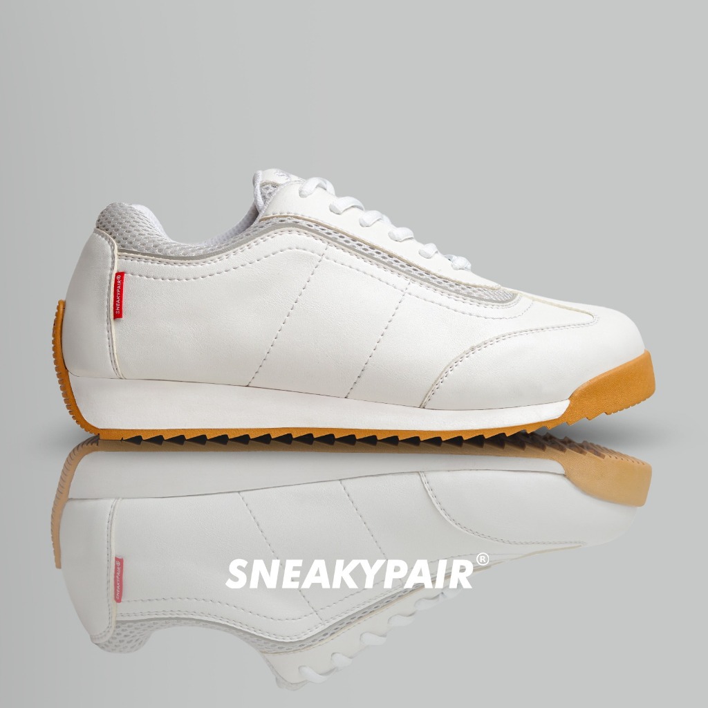 SNEAKYPAIR Dash Active White Sepatu Wanita Sneakers Shoes