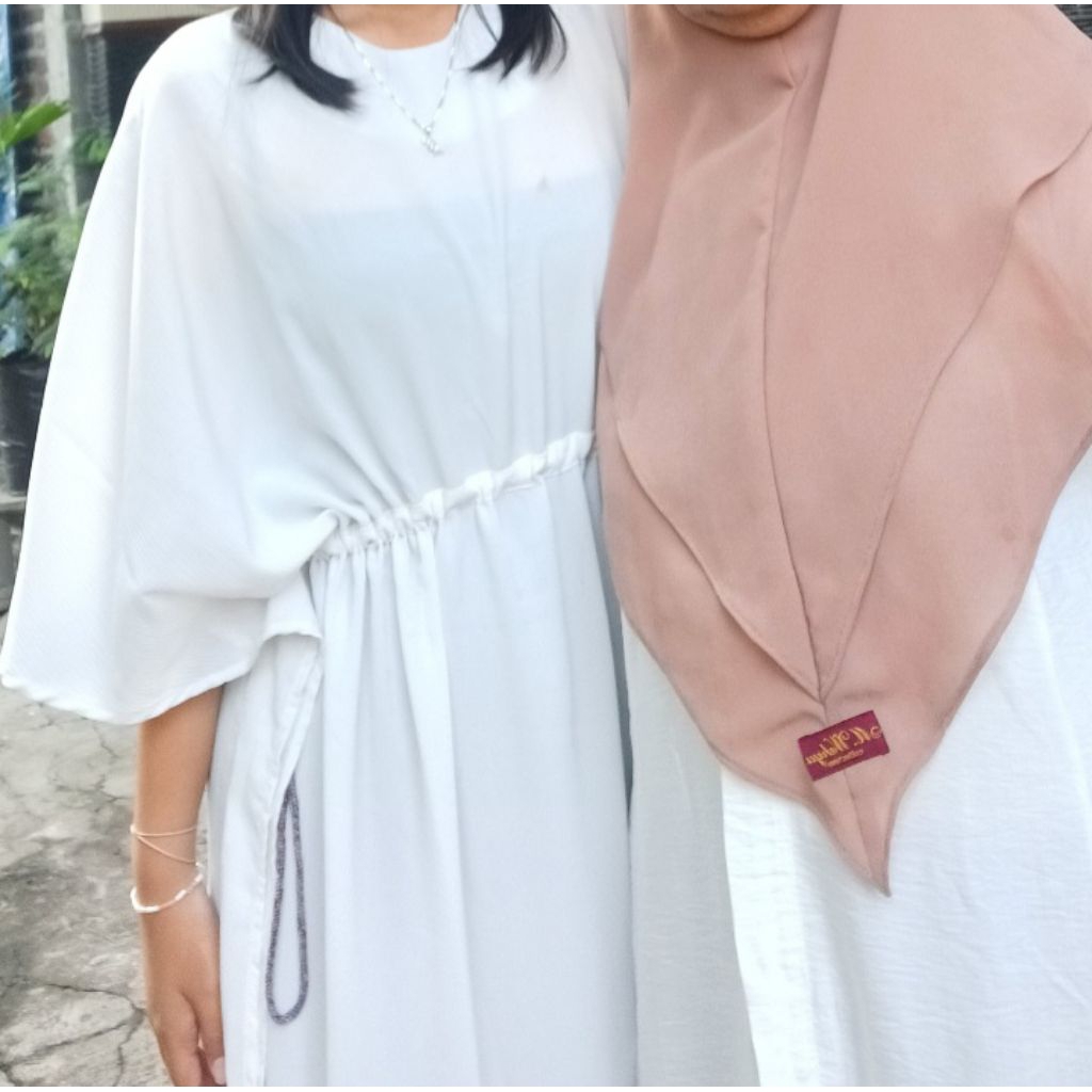 Kaftan Putih merk Rubylicious / baju raya / baju lebaran / Rubylicious/ Baju lebaran putih