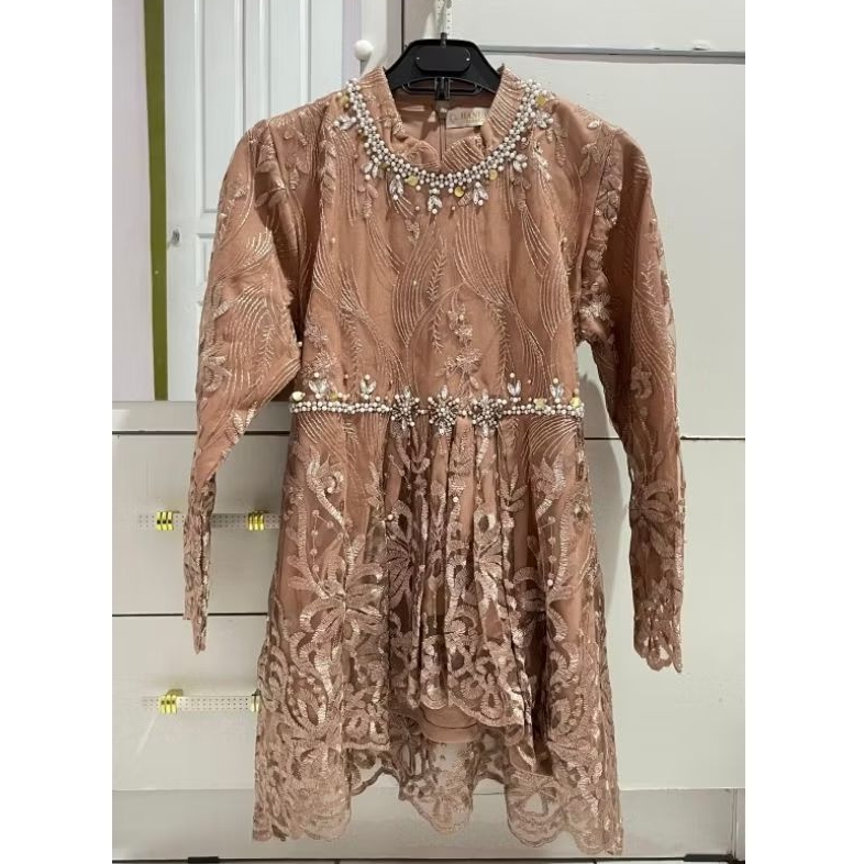 Preloved - Kebaya Payet