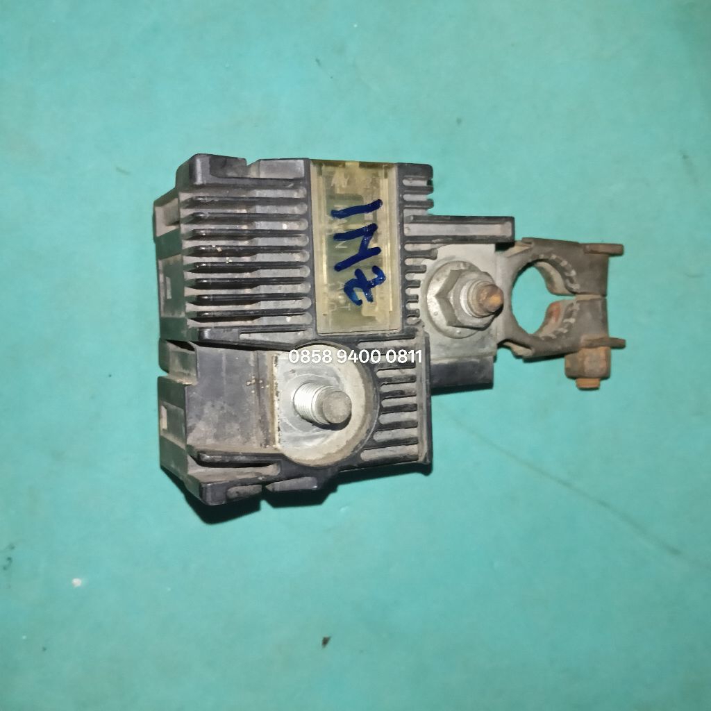 fuse sekering aki Toyota Vios Yaris