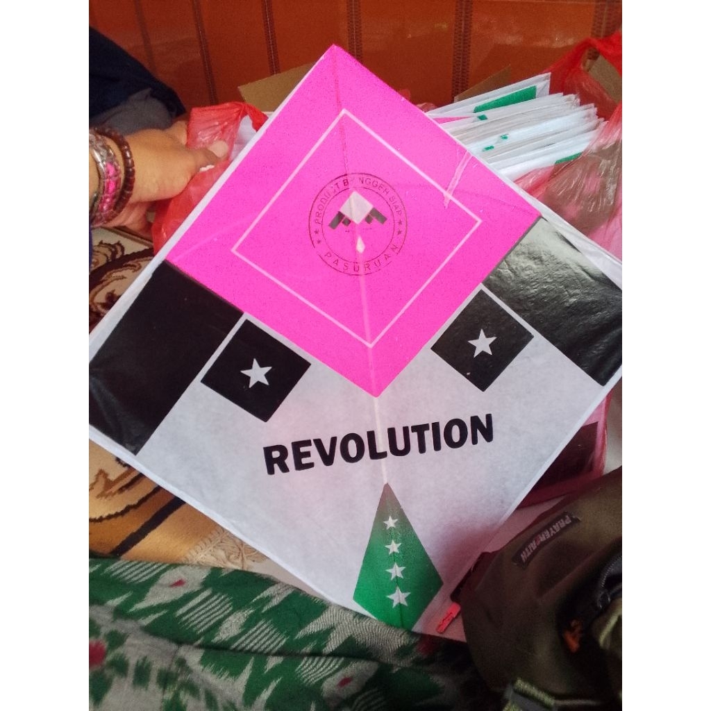 layangan Sukhoi super murah buat lomba layangan husus lonba 20pcs