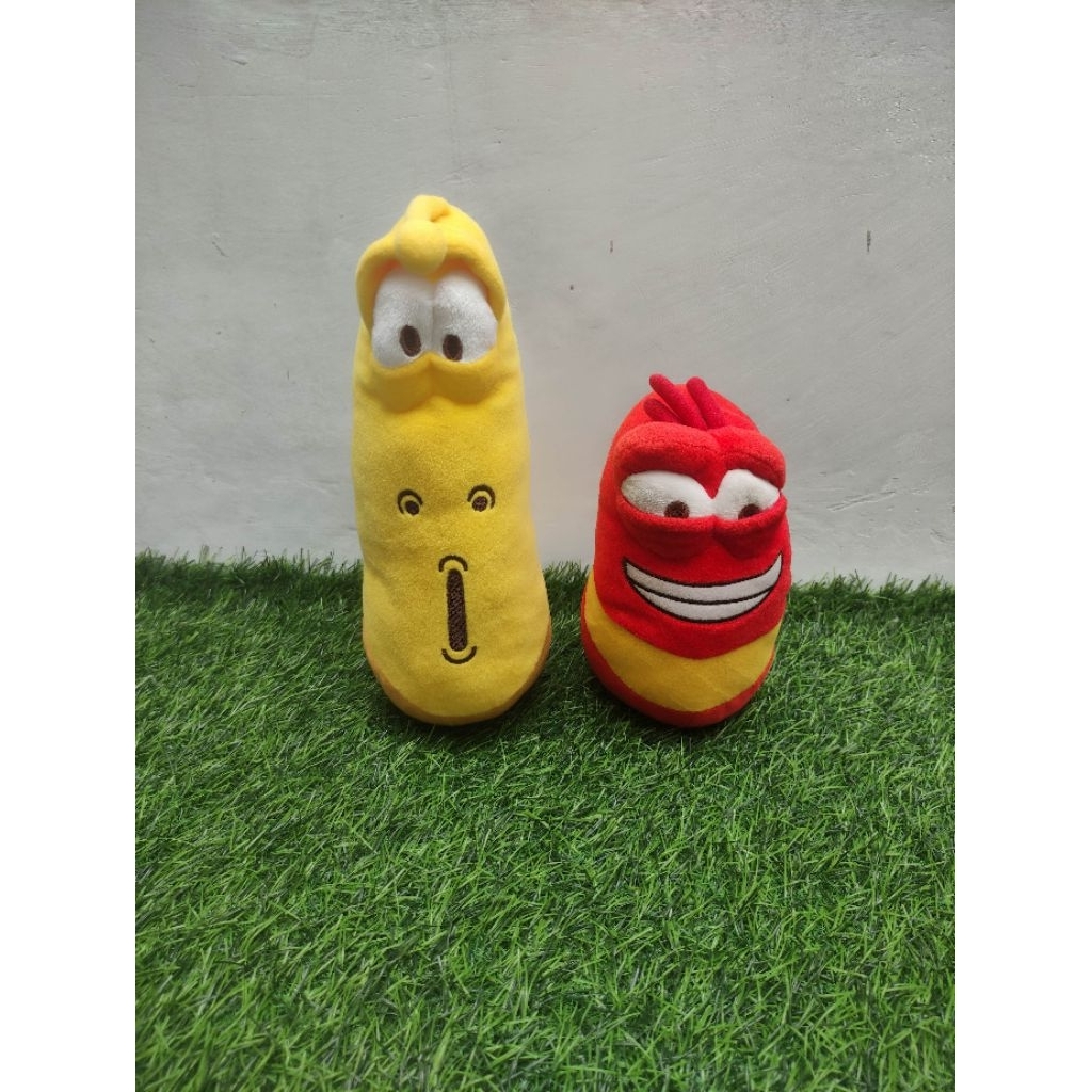Boneka larva sepasang original larva like new