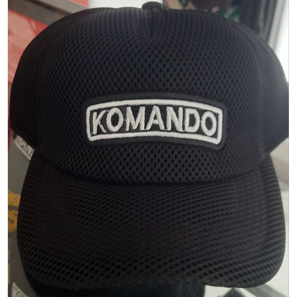 topi komando hitam
