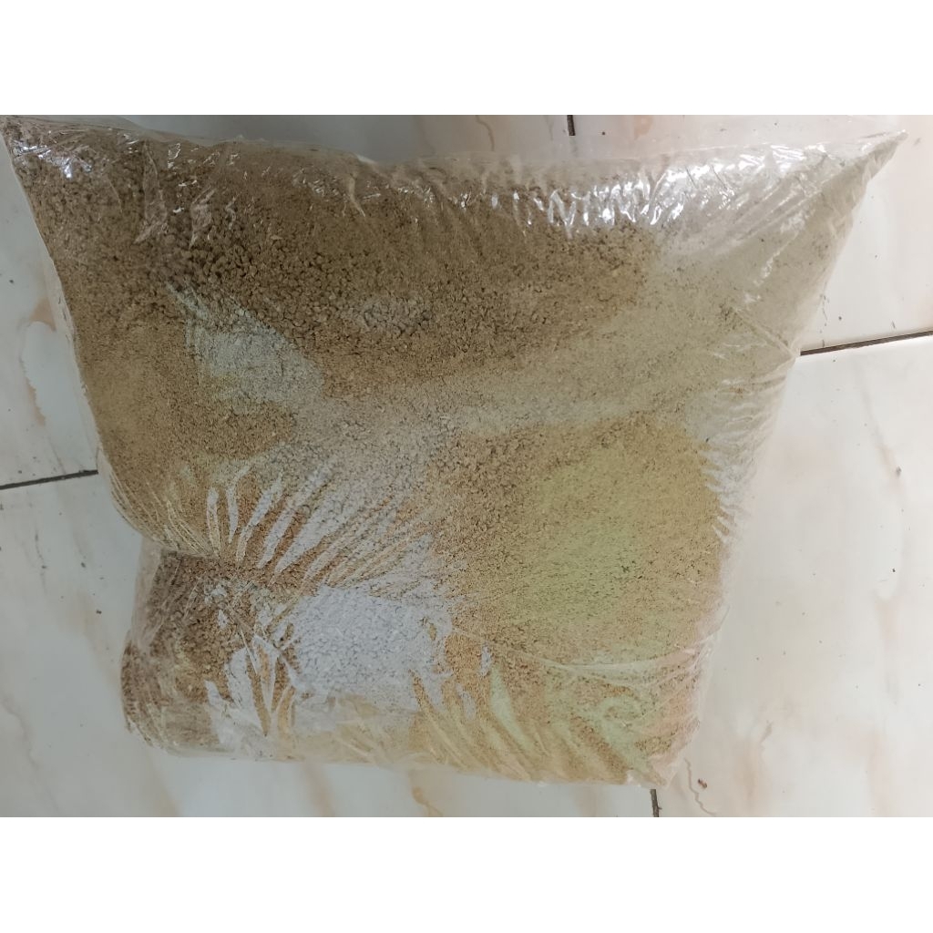 pakan puyuh petelur (konsentrat)