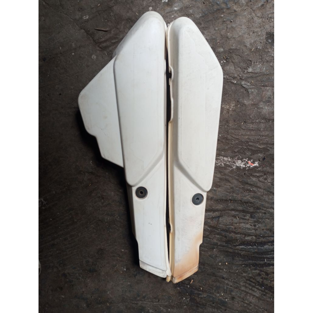 box tutup aki kanan kiri yamaha alfa copotan motor