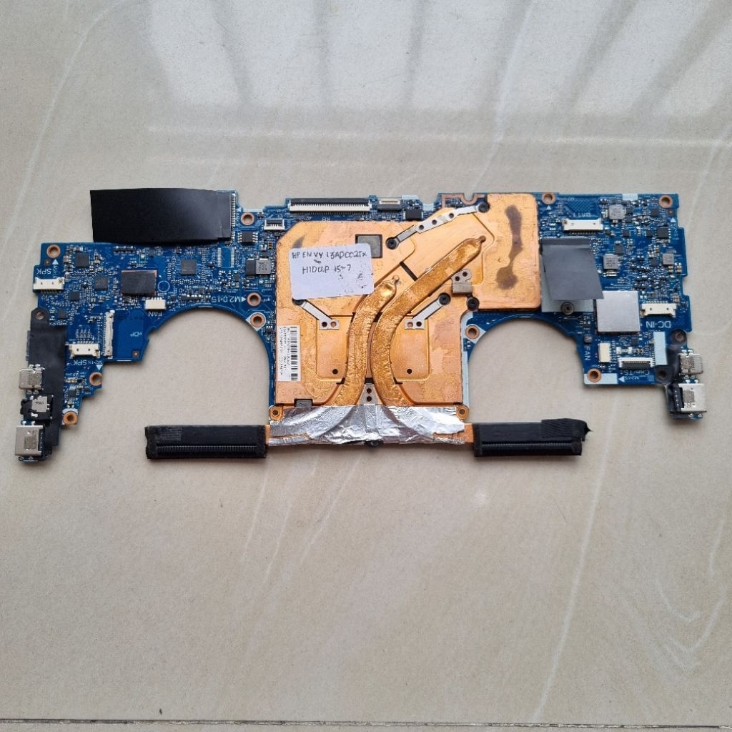 motherboard Hp envy 13AD002TX Core i5 gen 7th kondisi hidup normal Ori copotan unit