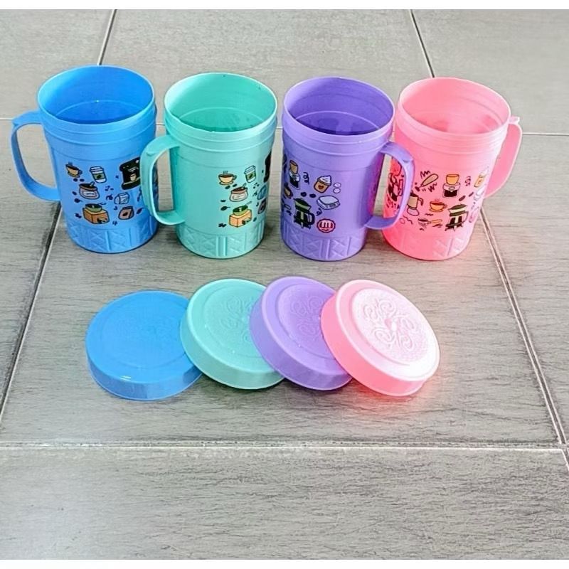 Mug Eliza-Mug/gelas tutup - mug plastik tutup