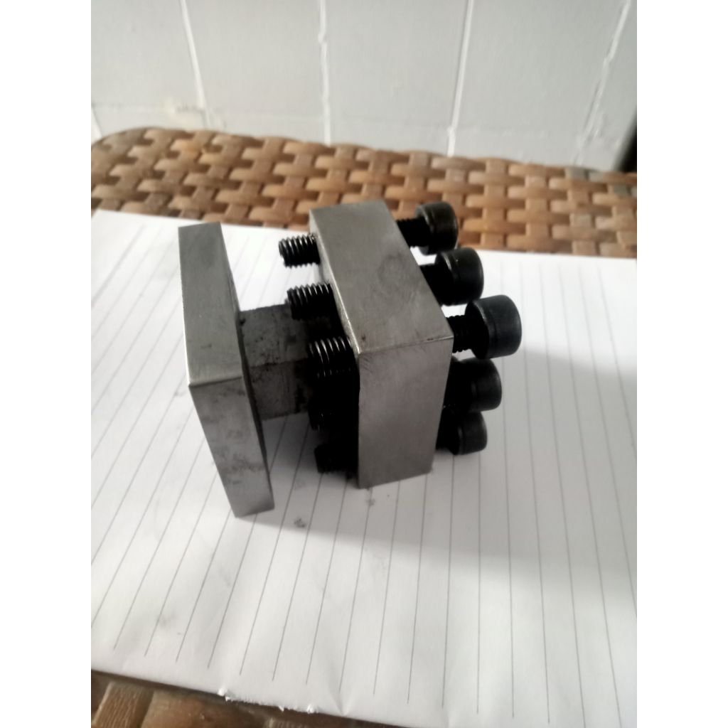 tool post / dudukan pahat mesin bubut mini mx210v/wm210/cj0618