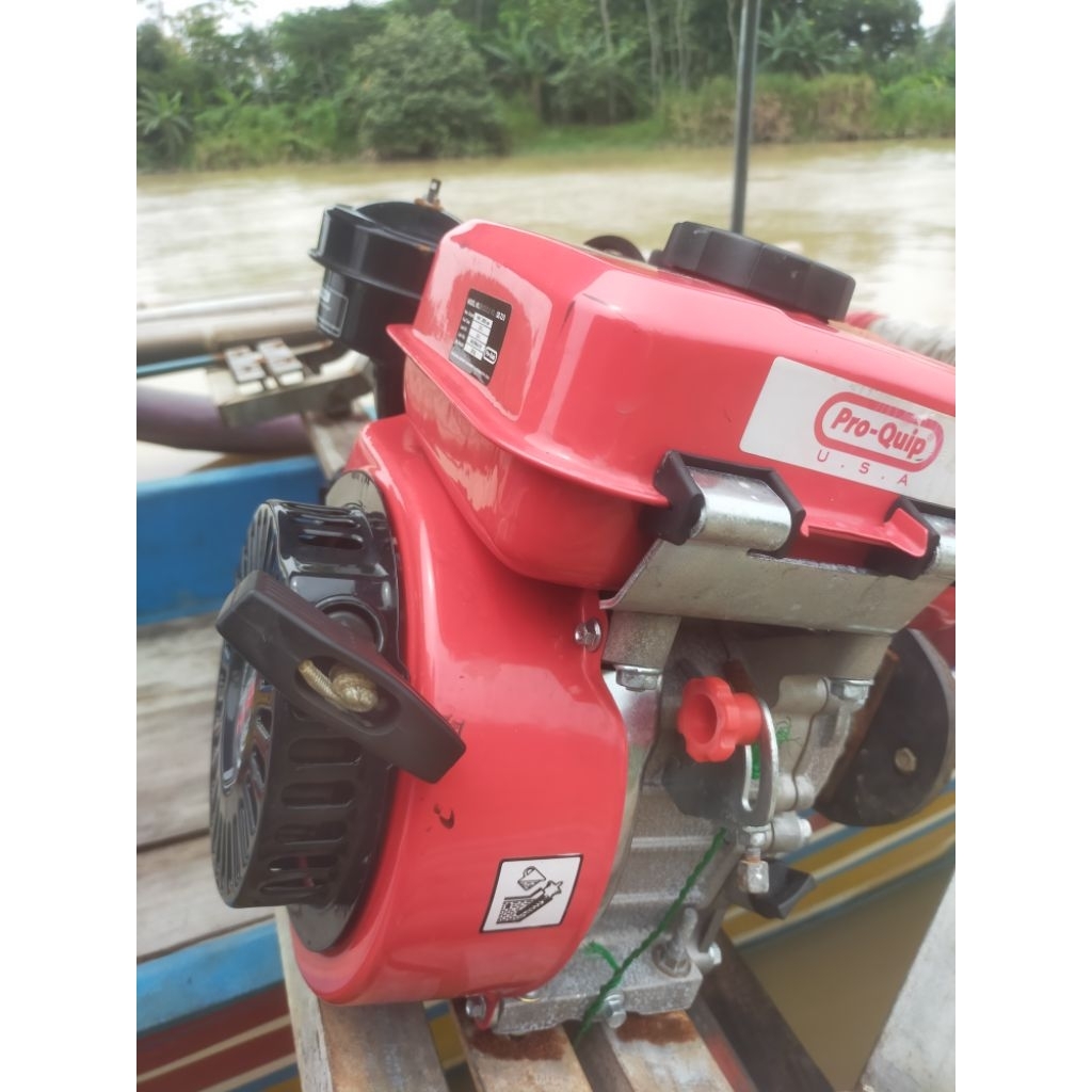 Motor Penggerak Solar Pro-Quip USA QD220 9PK (Bekas)