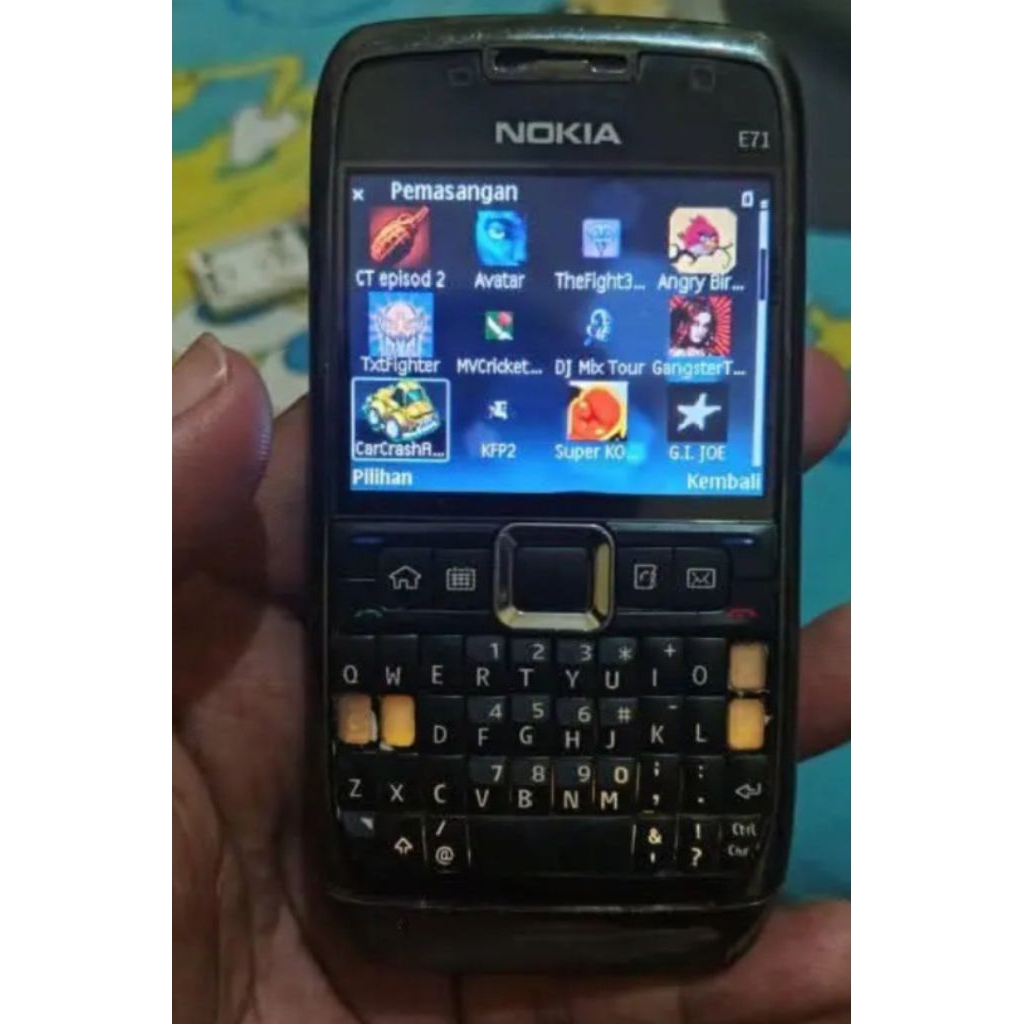Nokia e71