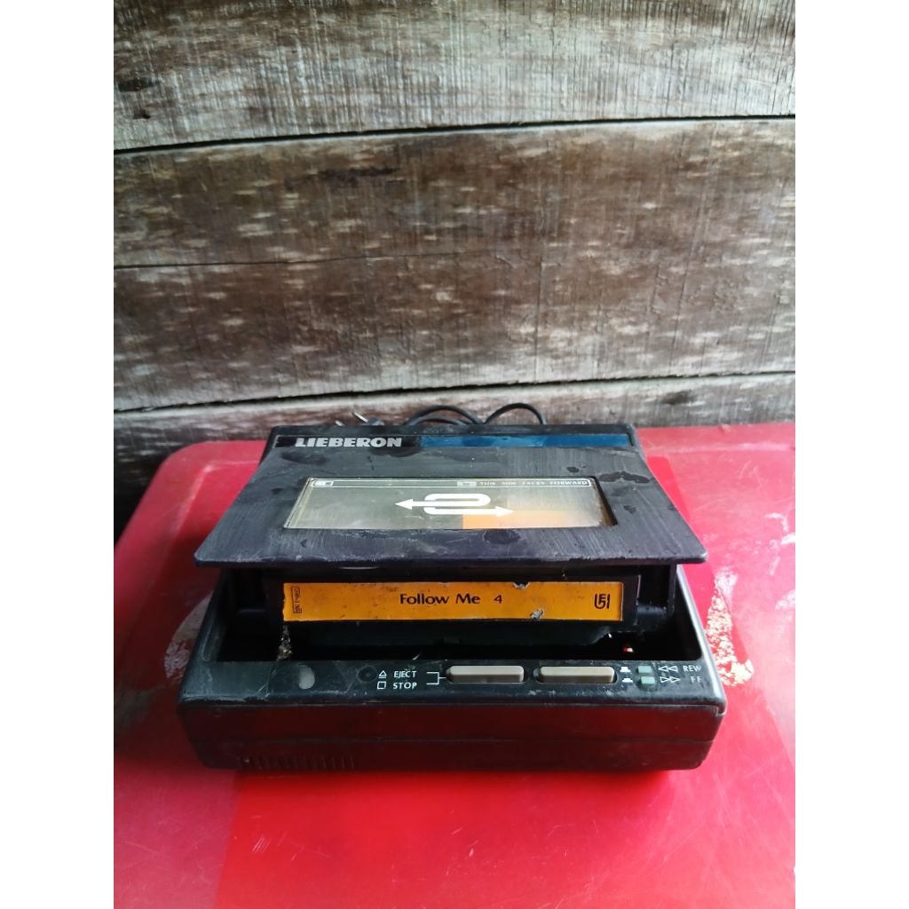 Vidio kaset recorder 135 jadul antik kuno lawas vintage display mati