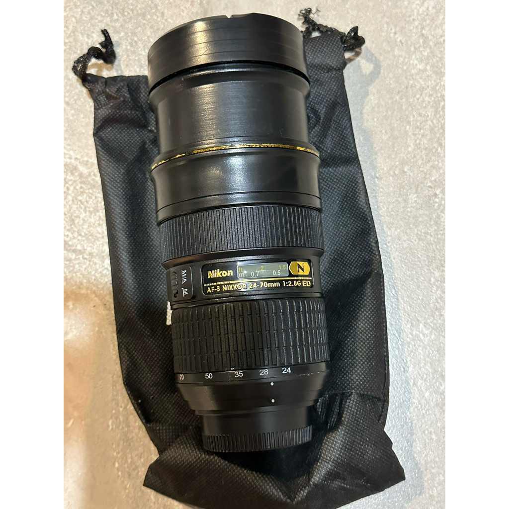 MUG LENSA NIKON 24-70mm