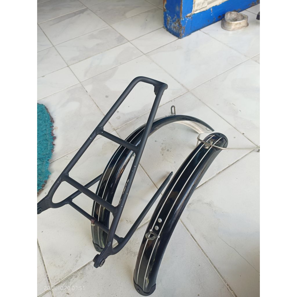 spakbor_rak/fender_pikes_gen1