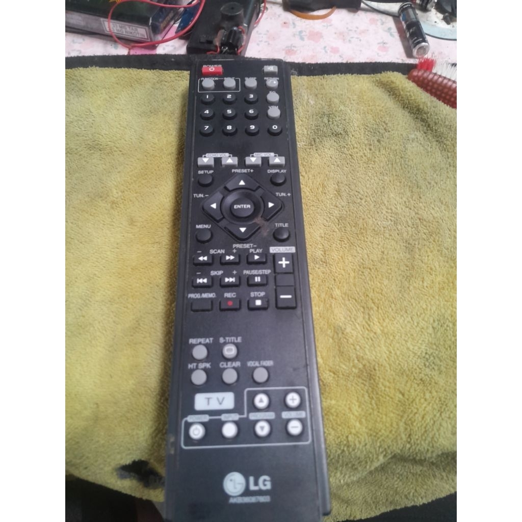 remote dvd home teather LG AKB36087603
