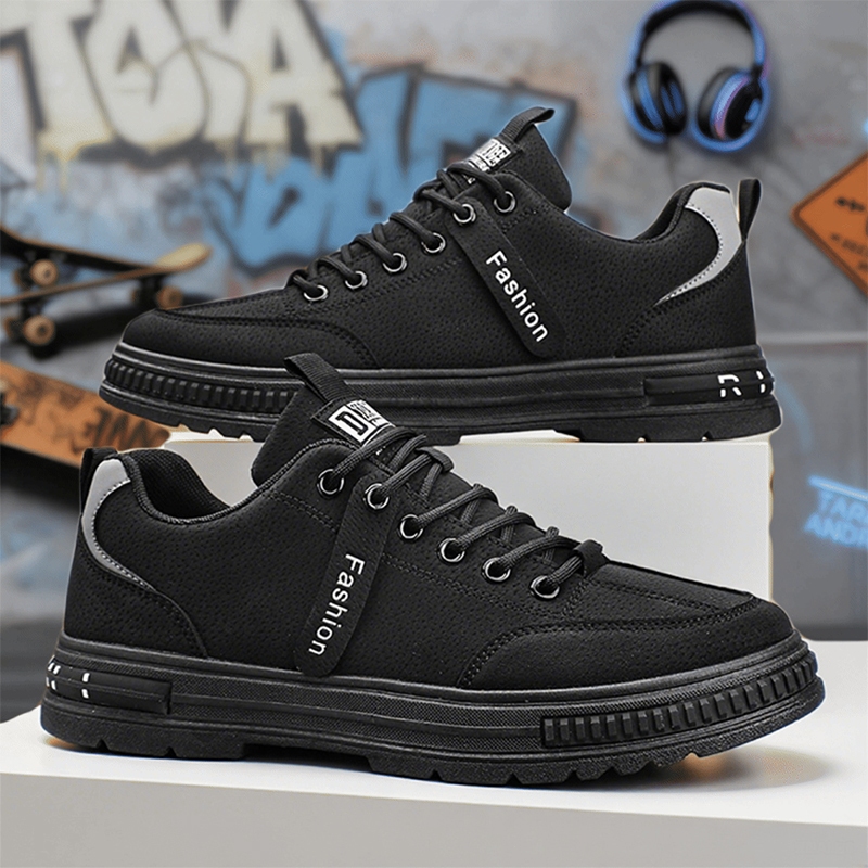 Sepatu Sneakers Pria  Kasual & Sporty Sneakers Lari Impor Sepatu Sekolah Hitam