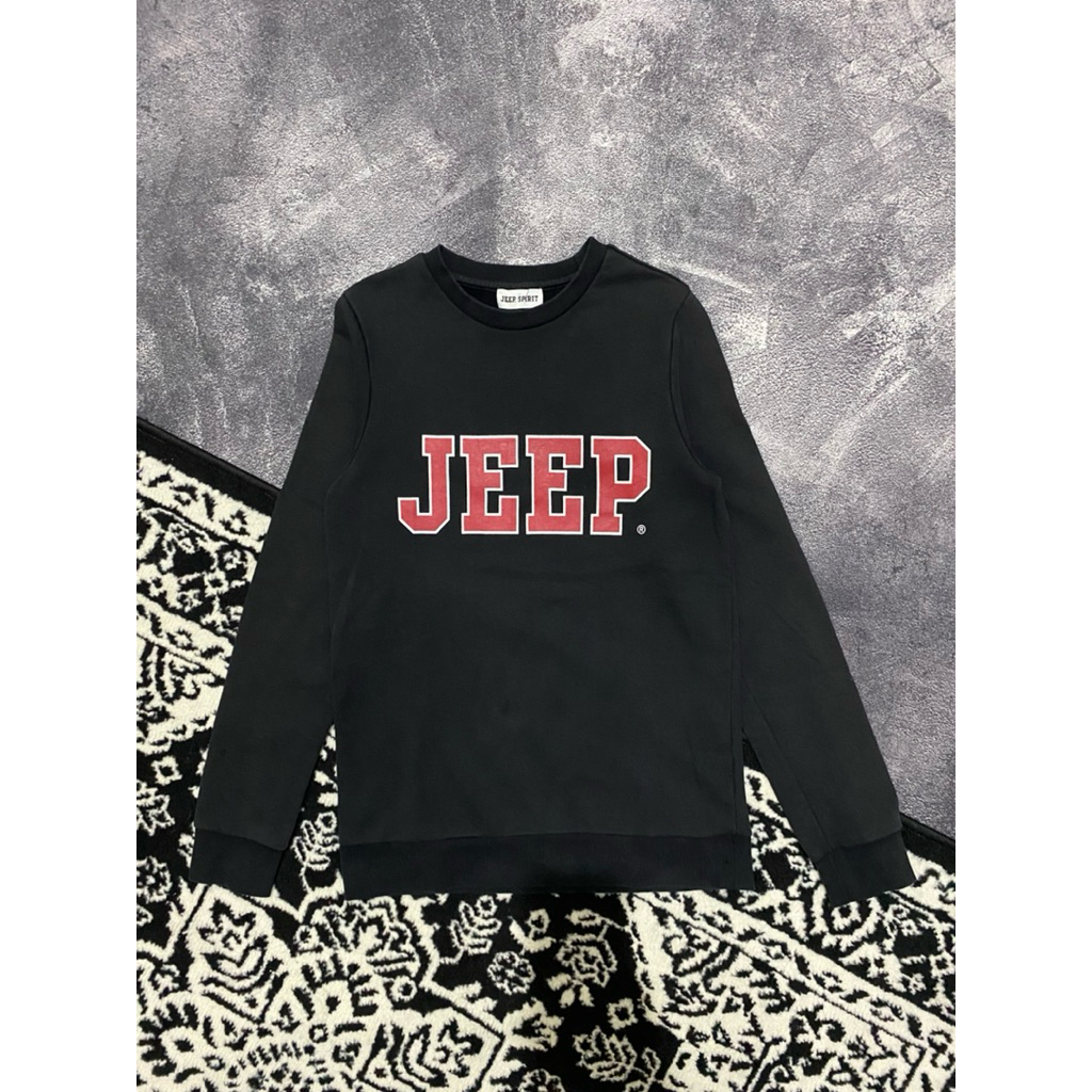 Sweater crewneck jeep