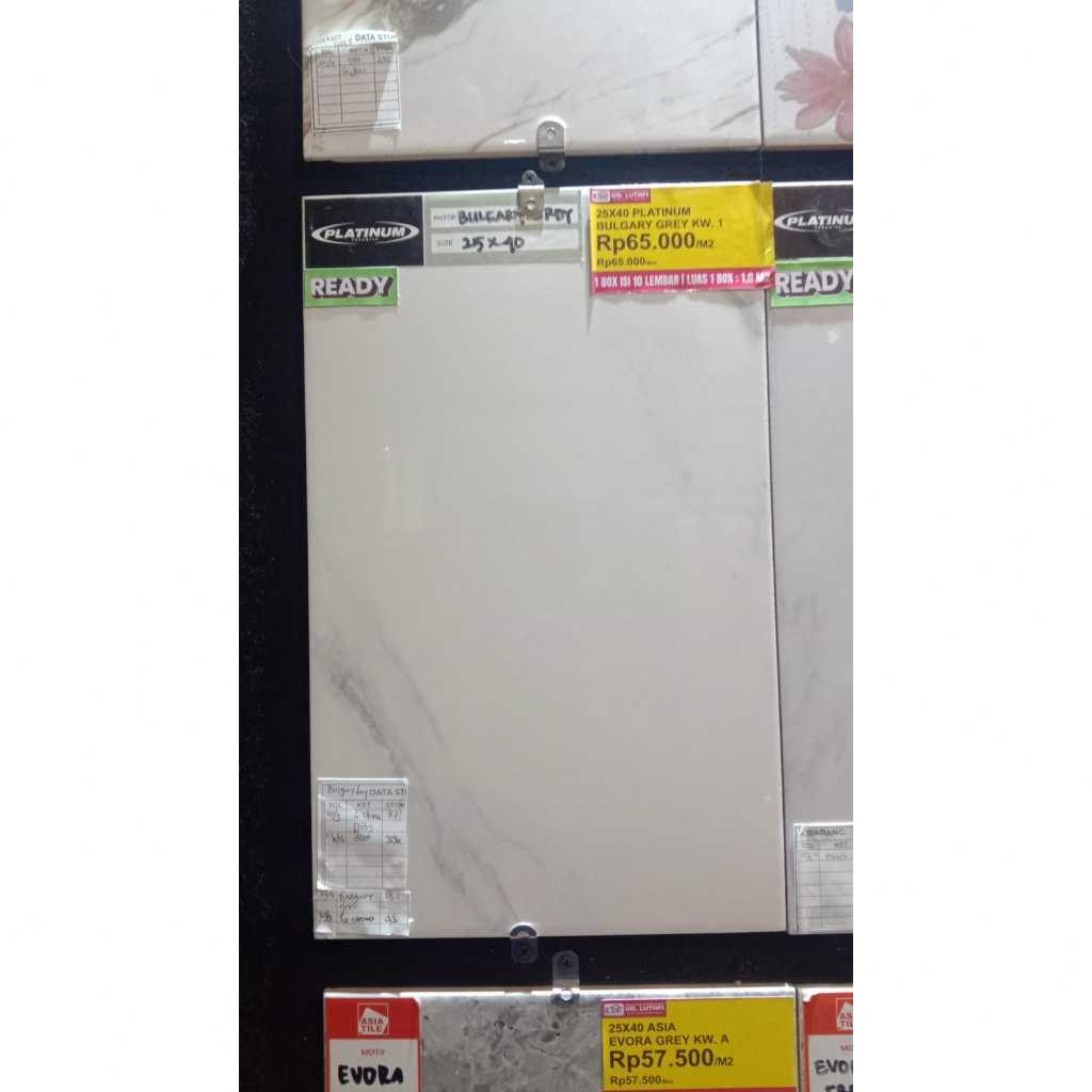 Keramik Dinding Halus 25x40 Platinum Bulgary Grey - Keramik Dinding Dapur & Kamar Mandi