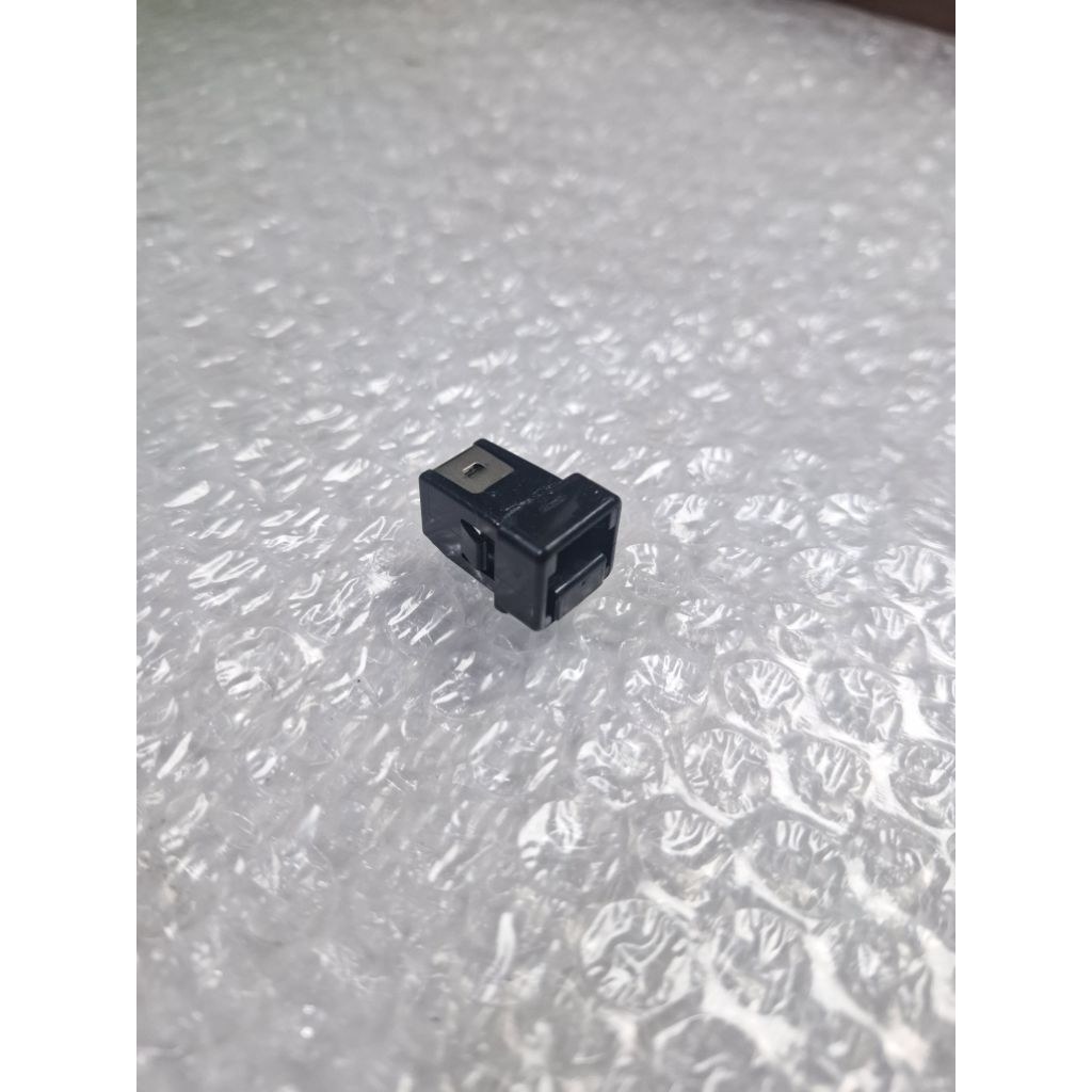 LATCH PENGAIT PENGUNCI TUTUP LACI MOTOR HONDA PCX ADV 150 160 SPACY VARIO TECHNO 125 FI ORIGINAL