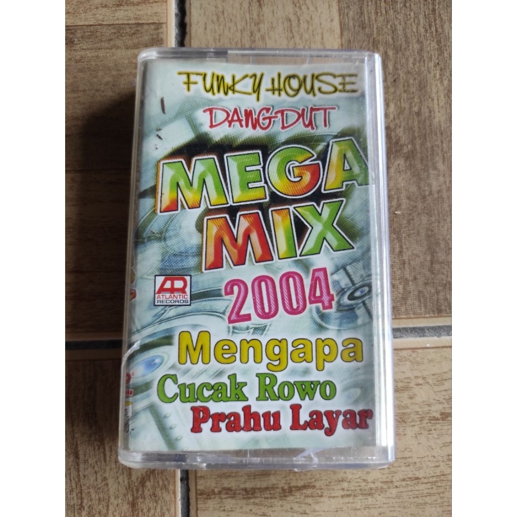 kaset pita FUNKY HOUSE dangdut mega mix