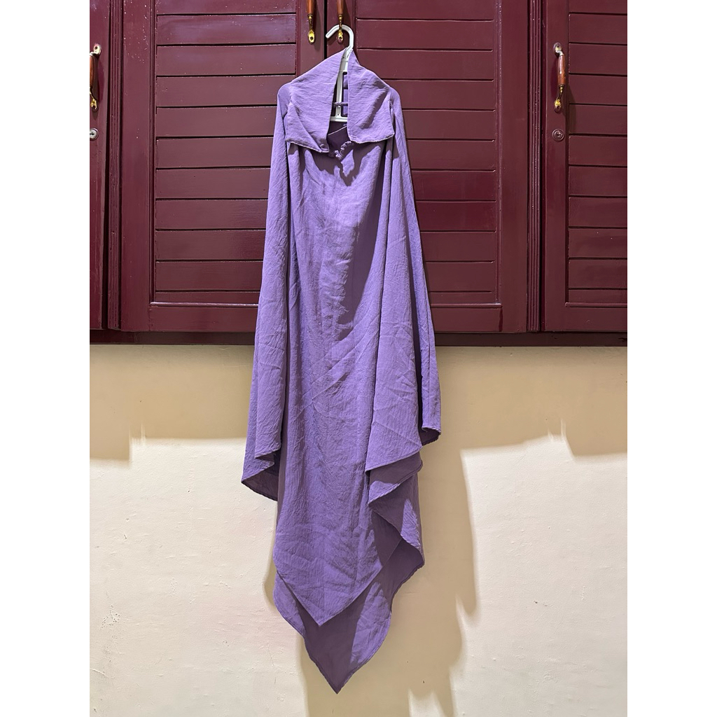 Preloved FK Muslimah Basic Lilac Crincle Airflow